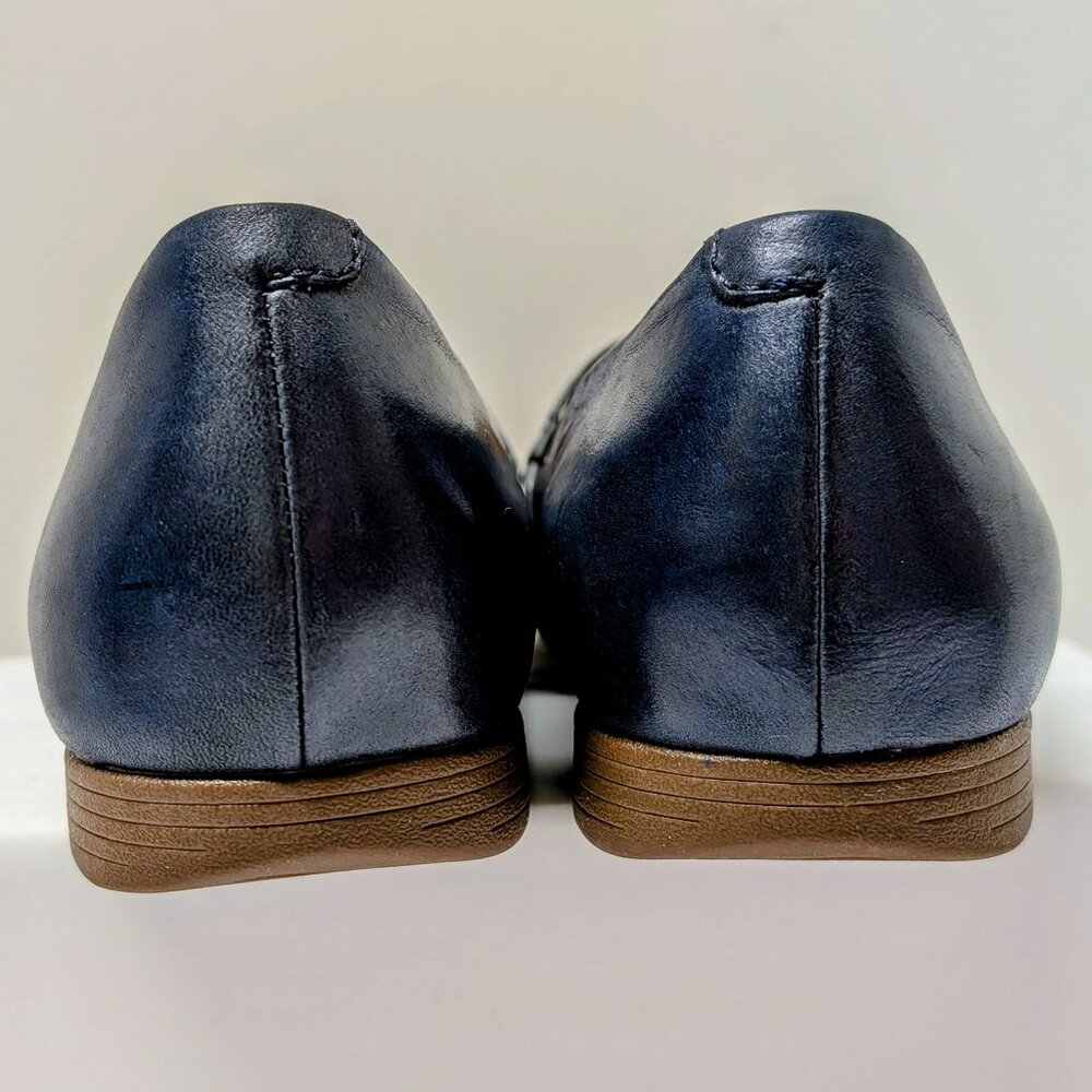 Dansko Larisa Navy Milled Nappa Flat - Picture 9 of 16